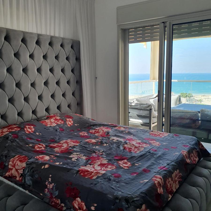 Amazing Sea View Old Akko Apartment Bagian luar foto